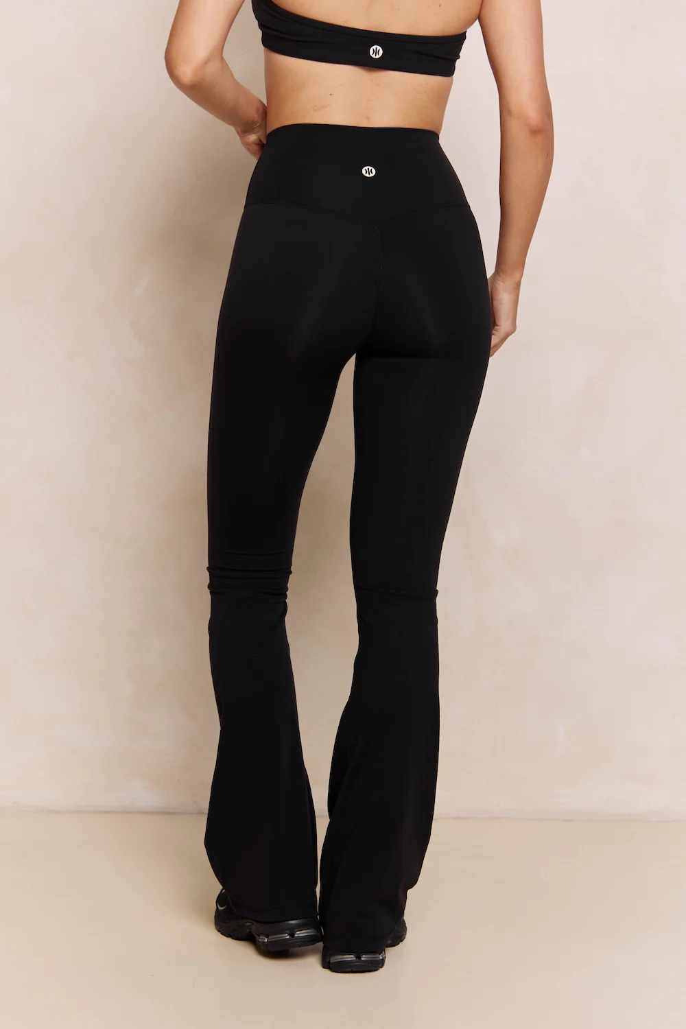 Astoria Airvíve Flare Legging - Black - Image 2