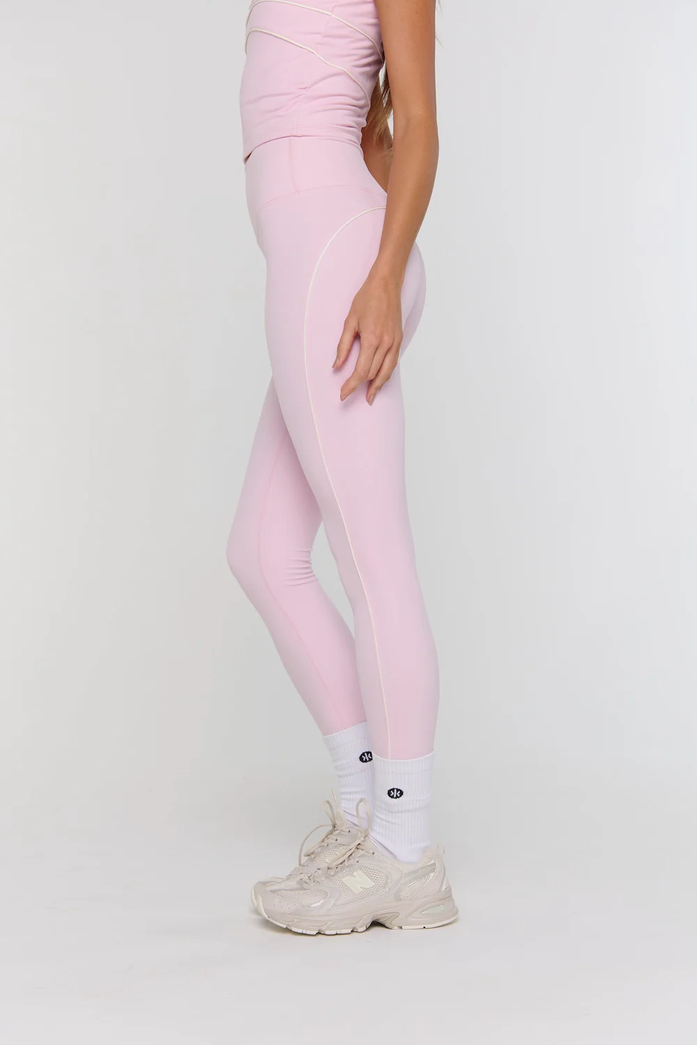 Astoria Airvíve Full Length Legging - Pink/Cream - Image 2