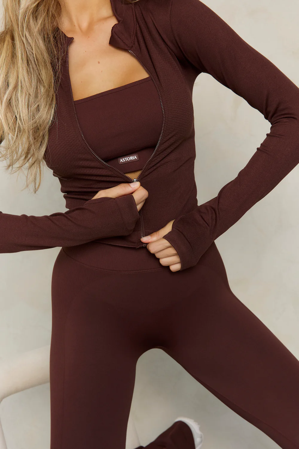 Astoria CONTOUR Ribbed Seamless Zip Up - Espresso - Image 3