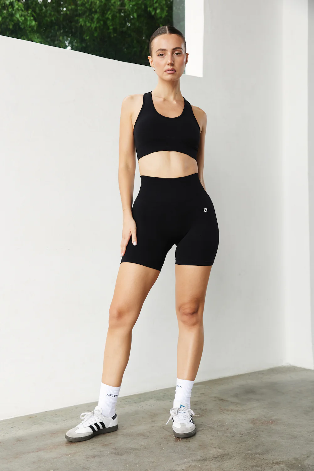 Astoria CONTOUR Seamless Short - Black - Image 3