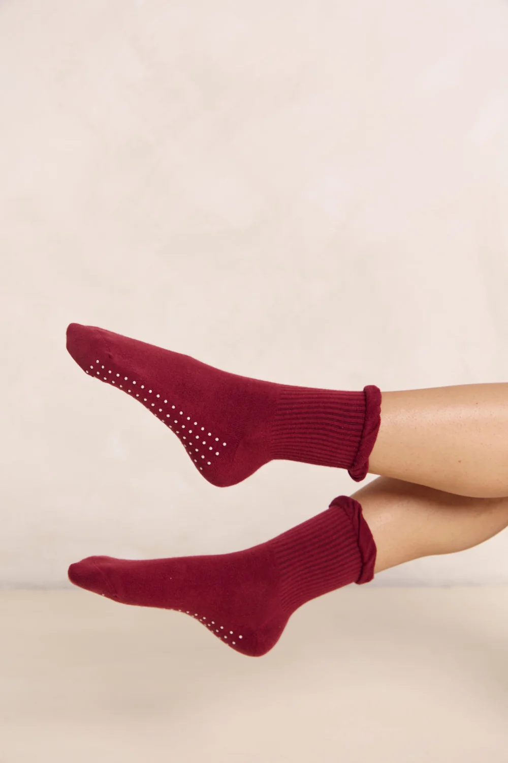 Astoria Grip Socks - Merlot Polka