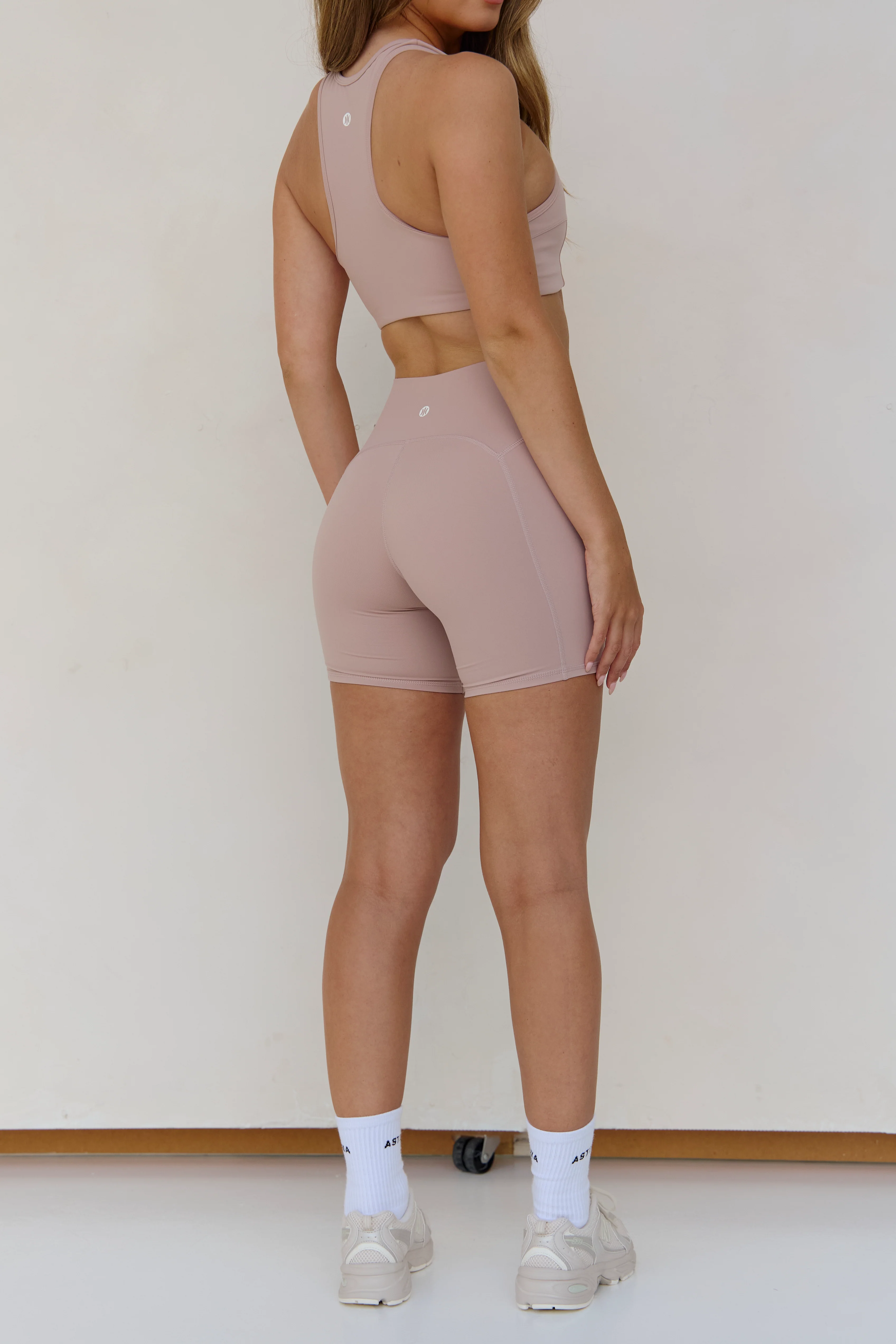 Astoria LUXE BALANCE Form Short - Fawn - Image 5